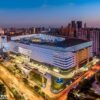 El centro comercial más ambicioso de China no se conforma con vender: el Wushang Dream Era es una miniciudad bajo techo