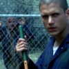 Hace 20 años nos enganchamos de mala manera a esta serie carcelaria. Un adictivo e intrincado plan de fuga que supuso un fenómeno global
