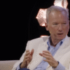 Para el ex CEO de Google la ventaja de China está en que siguen aplicando el modelo 996: «si quieres ganar, hay que hacer sacrificios»
