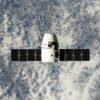 Llevamos años obsesionados con las contraseñas seguras y los wifis públicos. Resulta que el coladero de datos estaba en los satélites