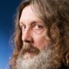 Alan Moore odia profundamente todas las adaptaciones de sus cómics. Todas menos una sobre Superman